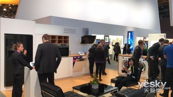 CES 2017博世展臺 從新概念車到智能洗衣，一場無縫連接的未來生活秀